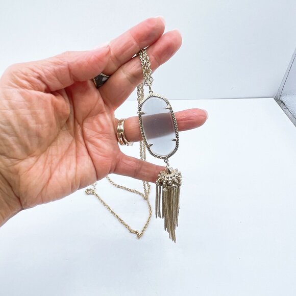 Kendra Scott Gold-Toned Long Necklace With Oval Pendant & Chain Tassel - Picture 4 of 6